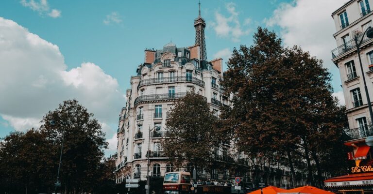 How to Ensure Cosmetic Compliance in France: ANSM and Triman Labelling