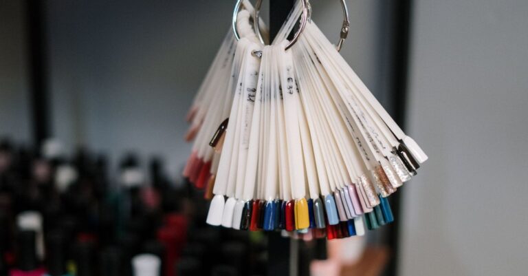 Nail Polish and Nail Care in the EU: Solvents, Restricted Monomers and Shade Ranges